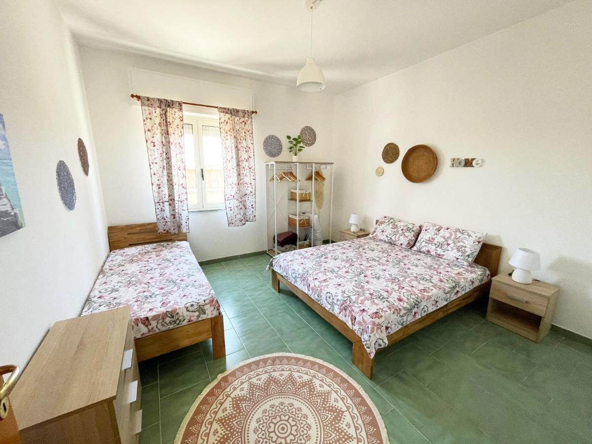 Casa Di Nelia Villa Baratili San Pietro Eksteriør billede